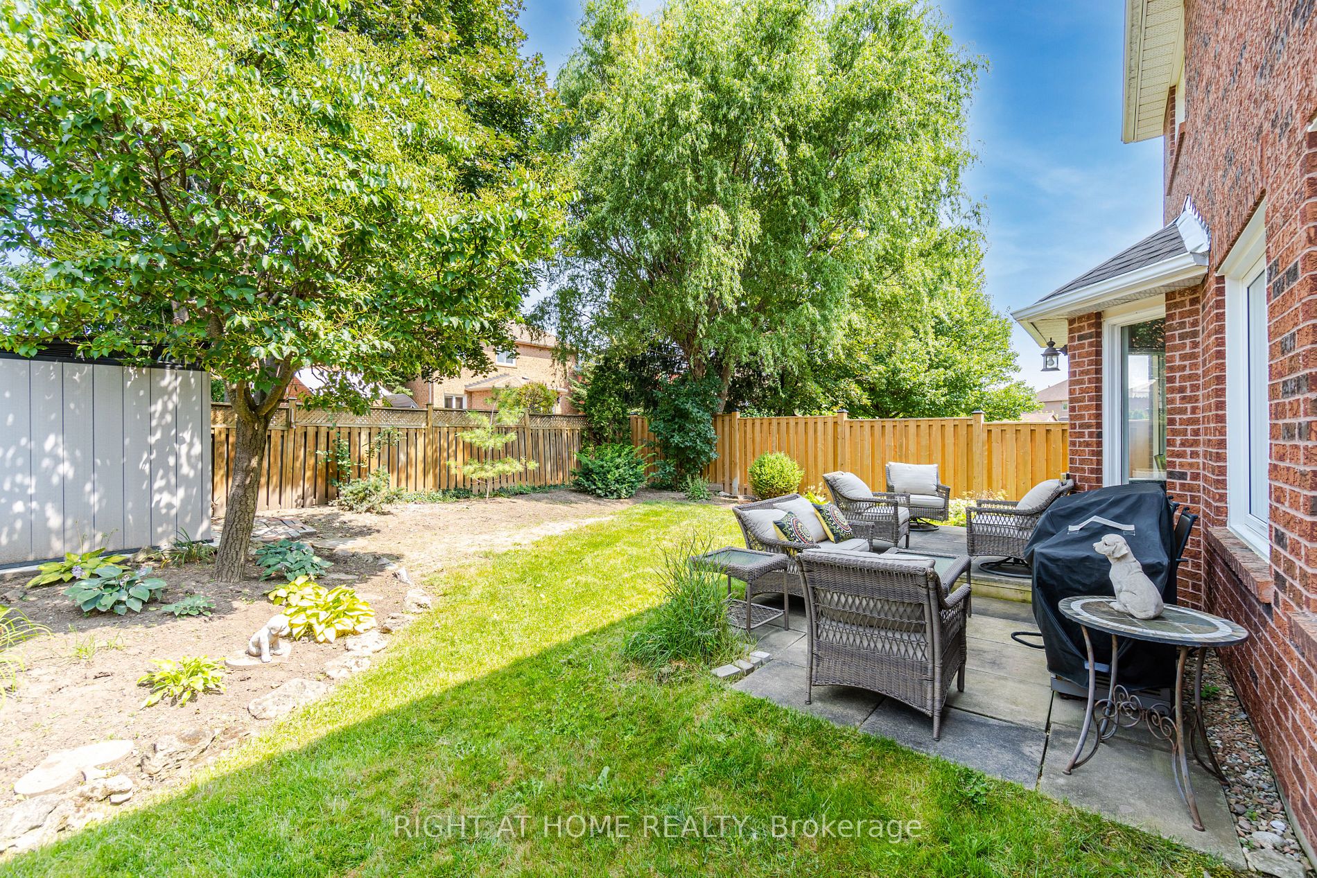 10 Hepburn Cres Cres