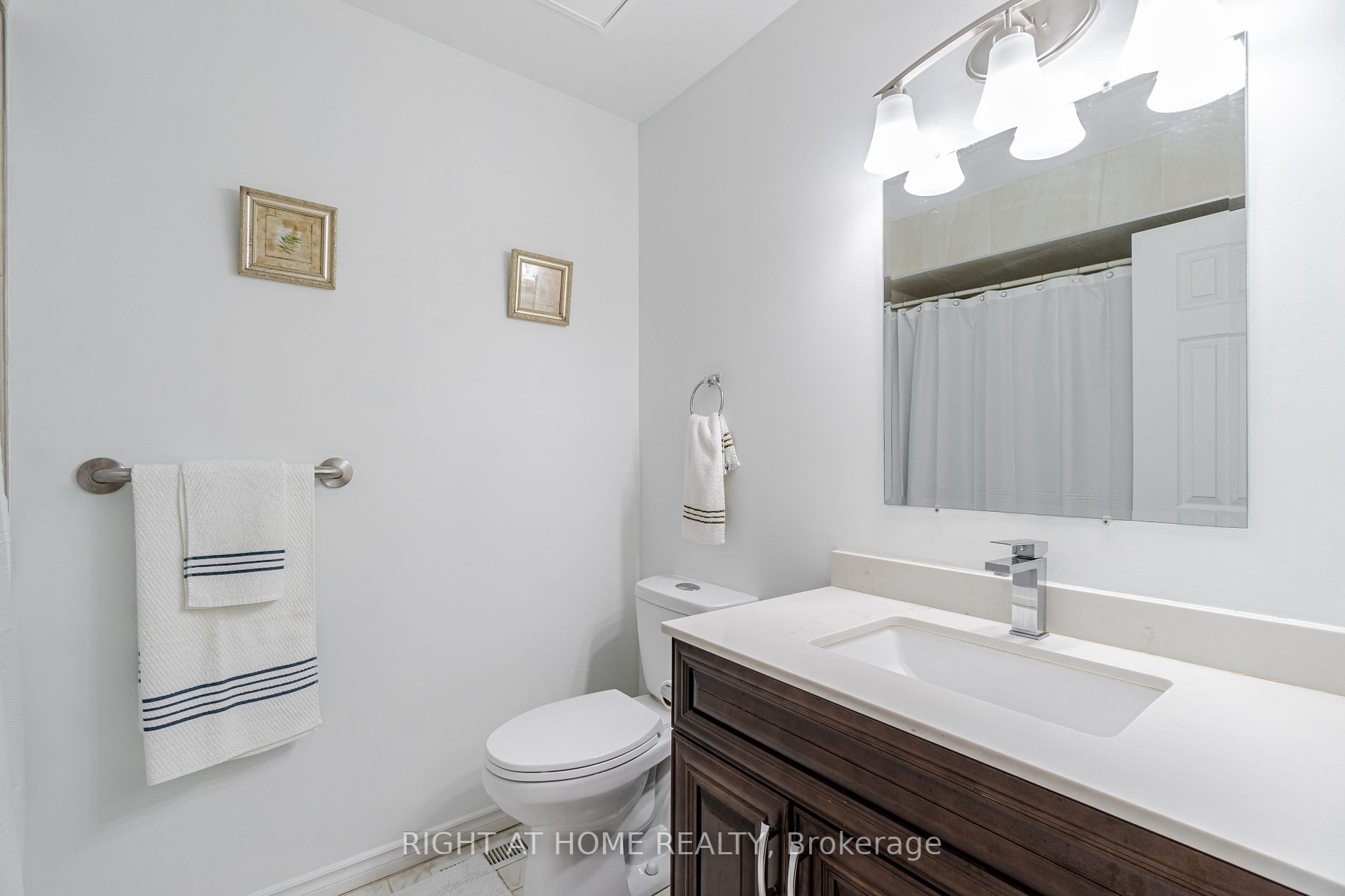 10 Hepburn Cres Cres