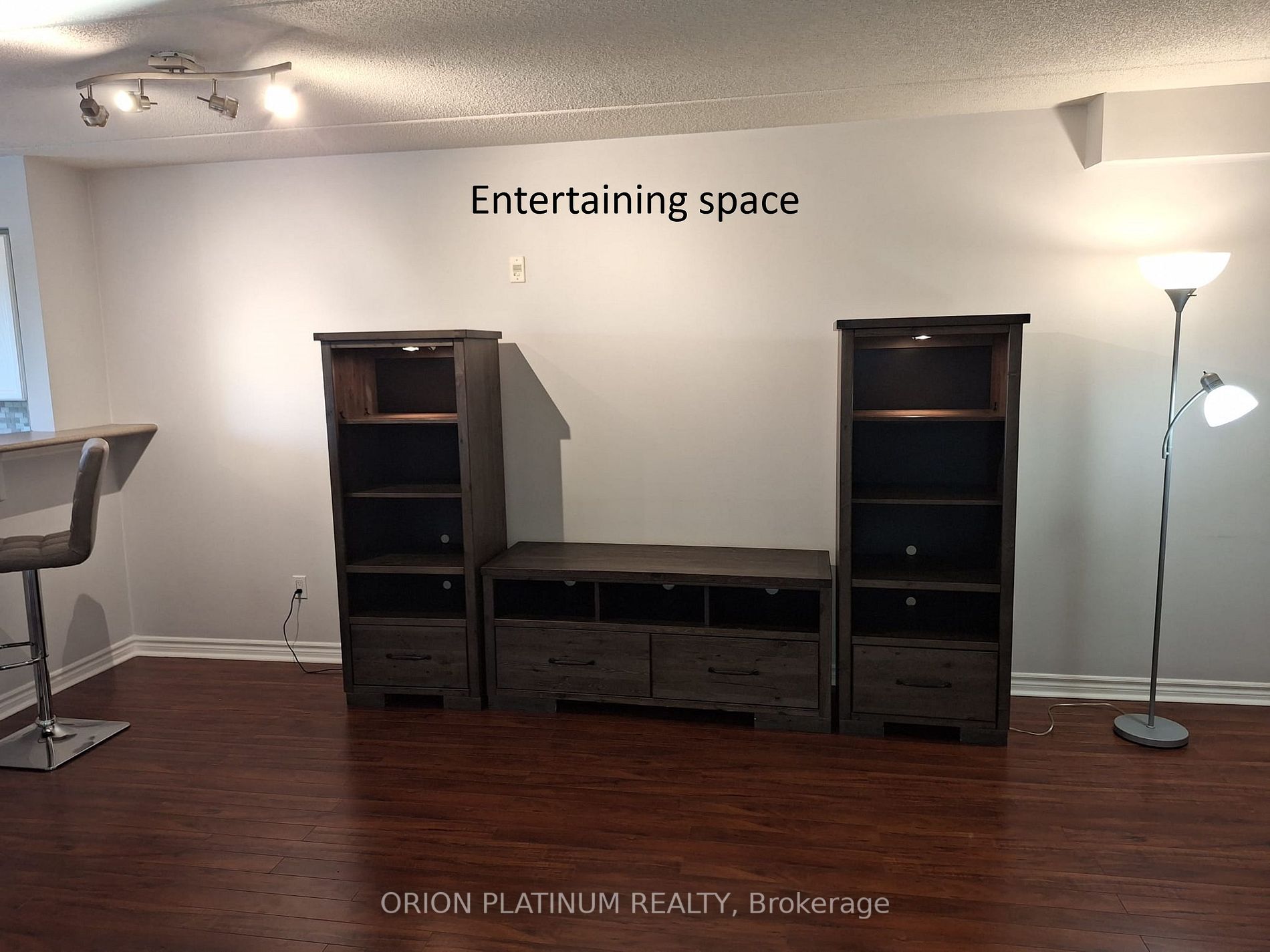 1491 Maple Ave, #107