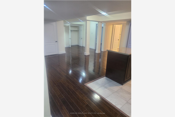 21 Rouge St, Brampton