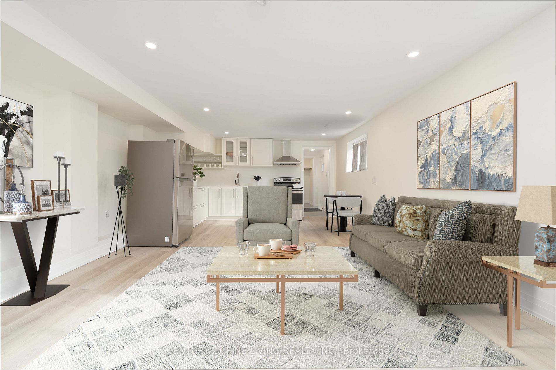 51 Rathburn Rd N