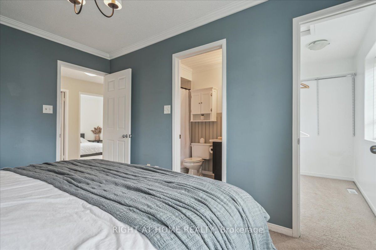 2360 Parkhaven Blvd, #20