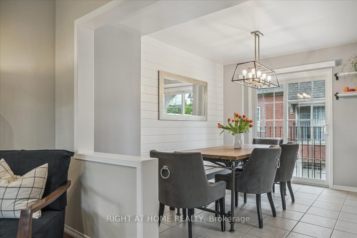 2360 Parkhaven Blvd, #20