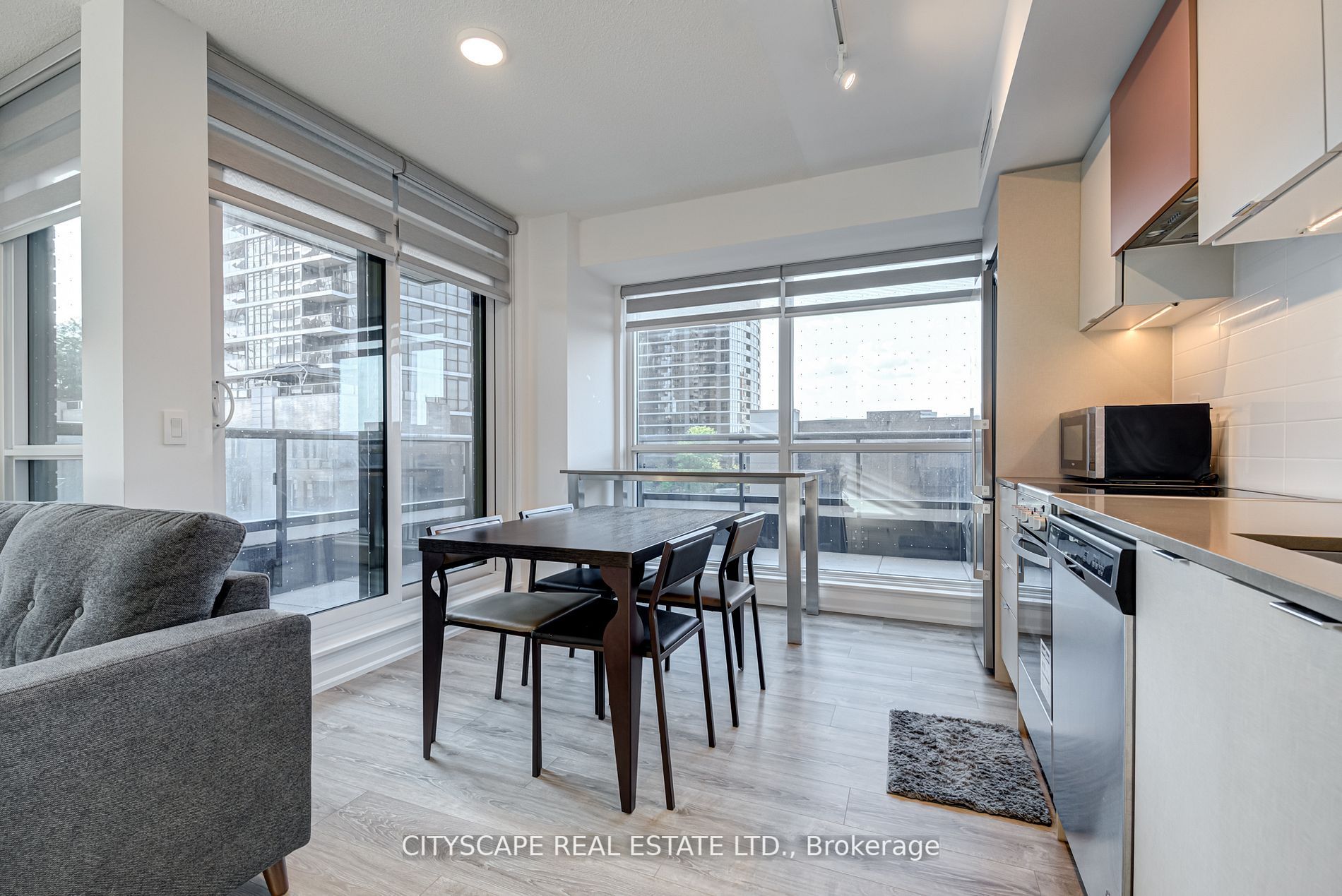 26 Gibbs Rd, #433