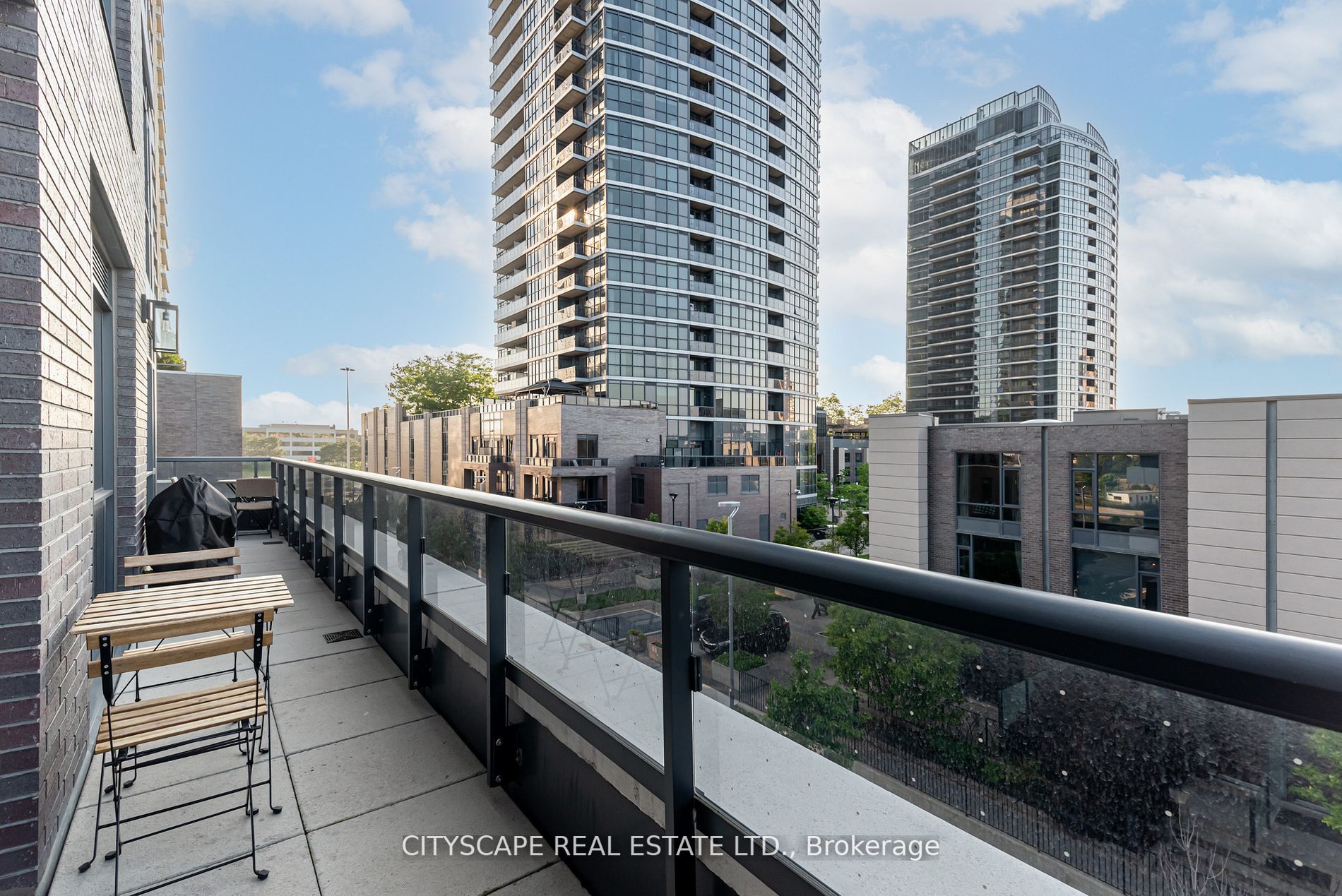 26 Gibbs Rd, #433