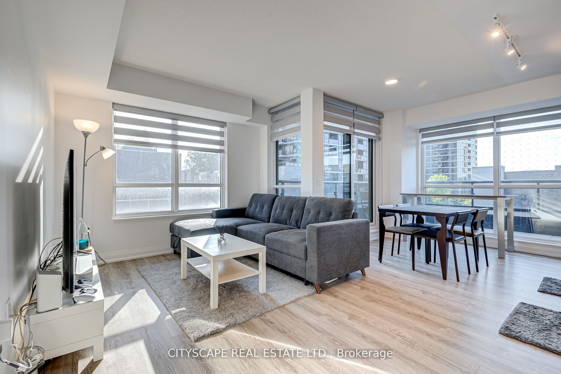 26 Gibbs Rd, #433