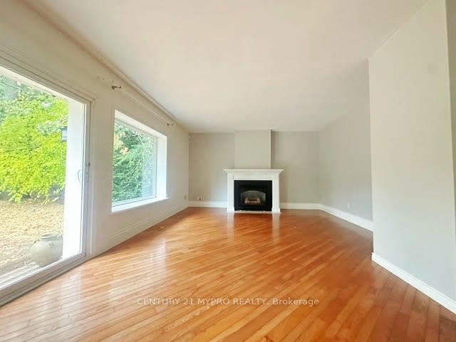 156 Trelawn Avenue