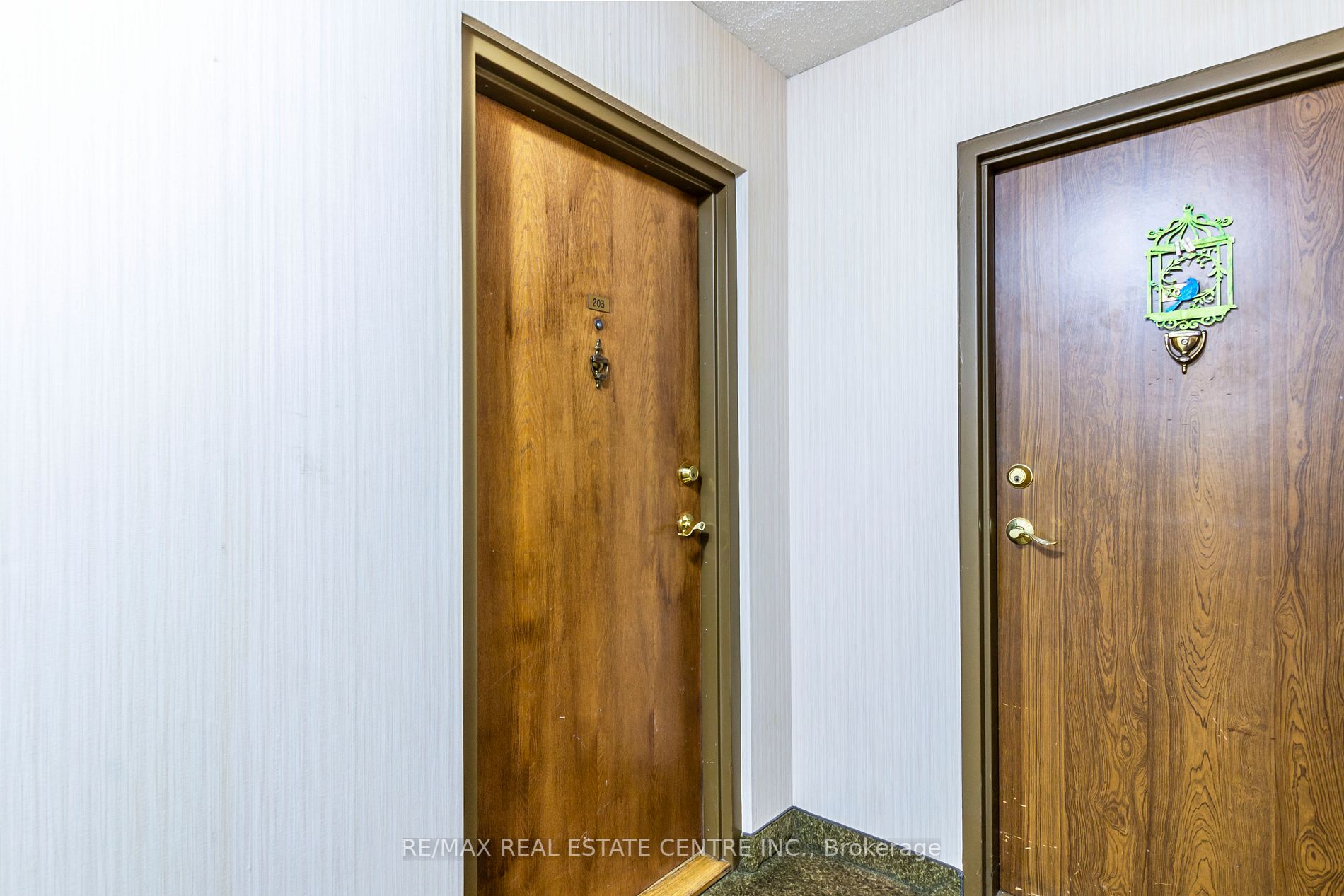 700 Dynes Rd, #203