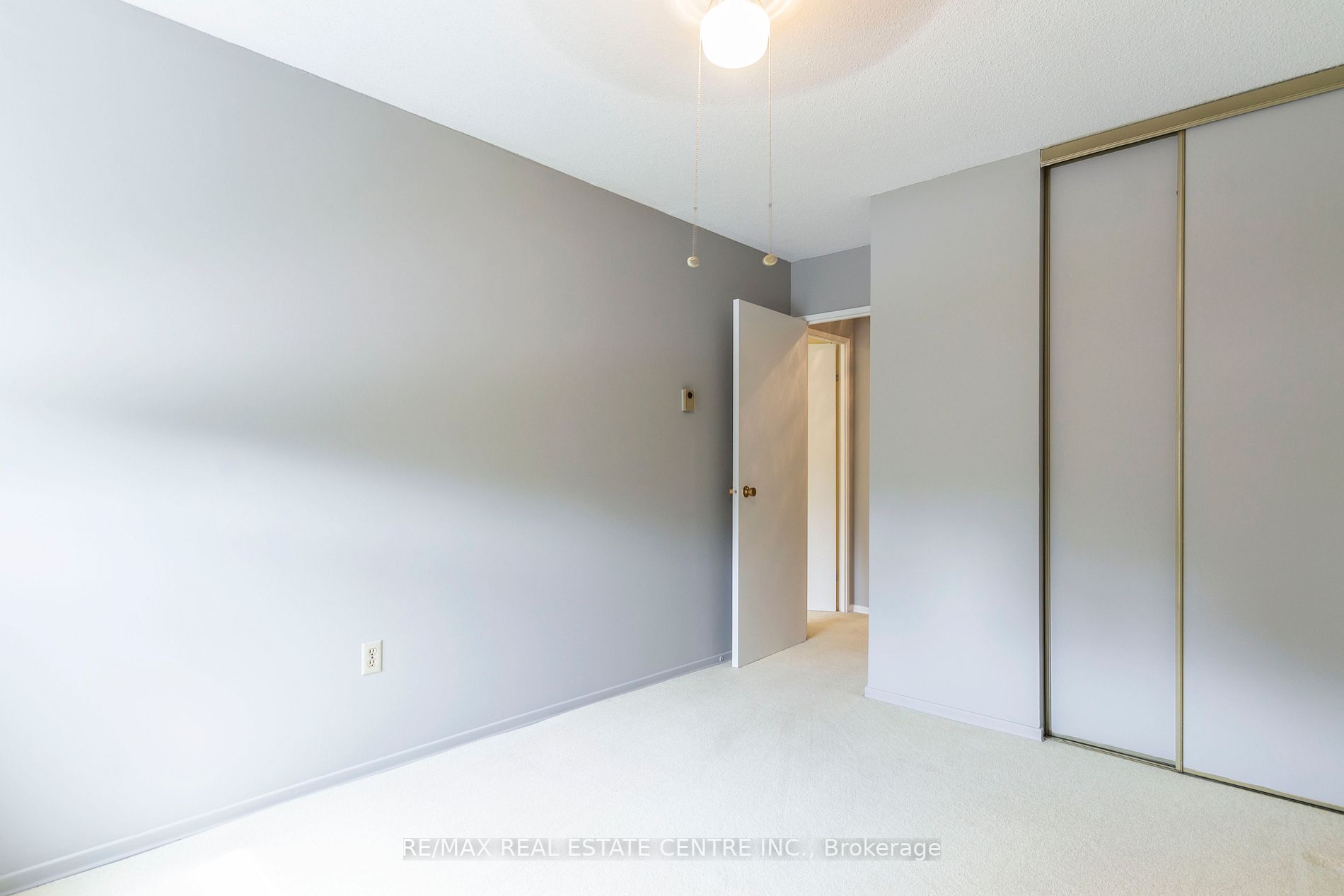 700 Dynes Rd, #203