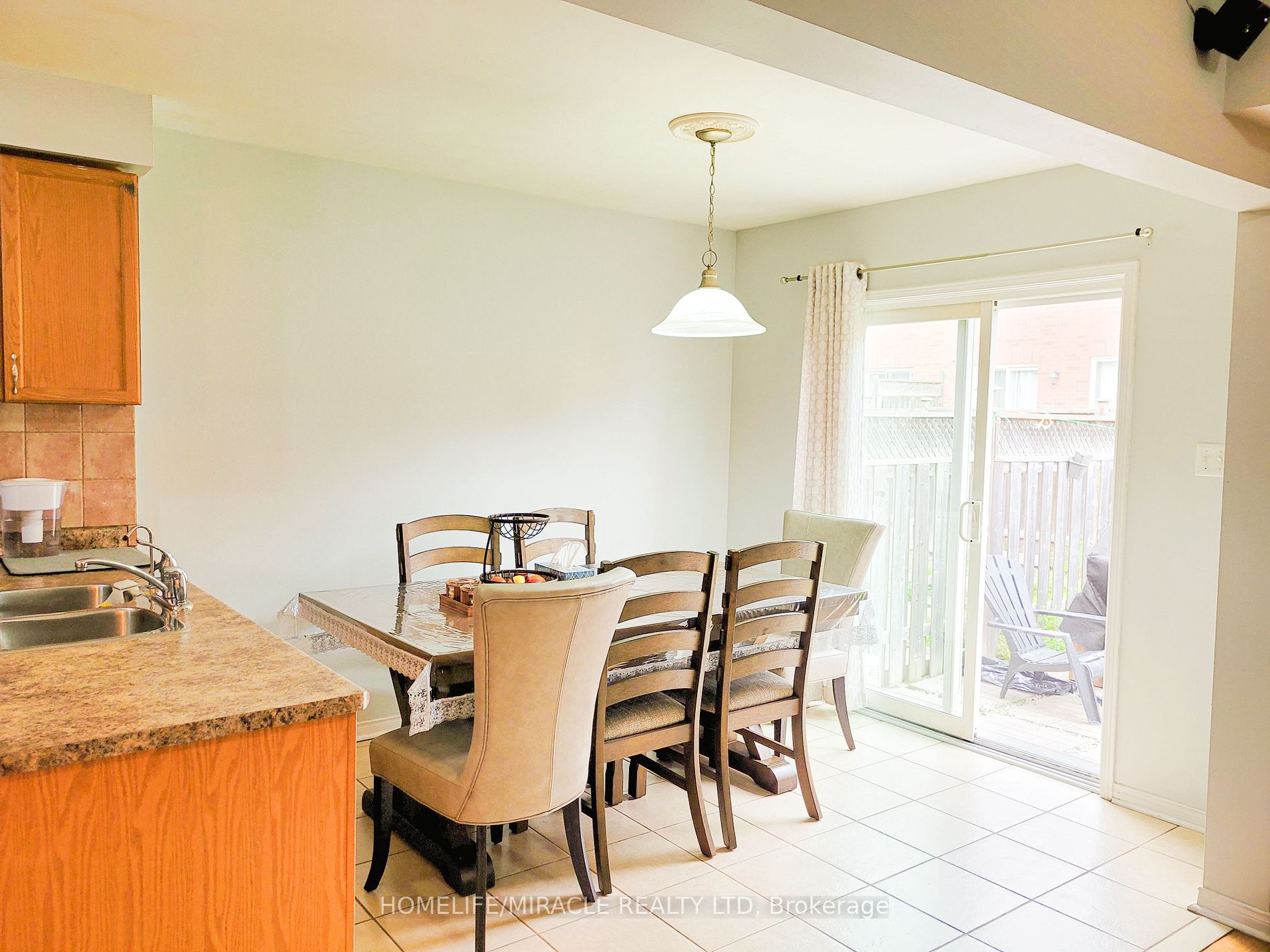 106 Bushmill Circ
