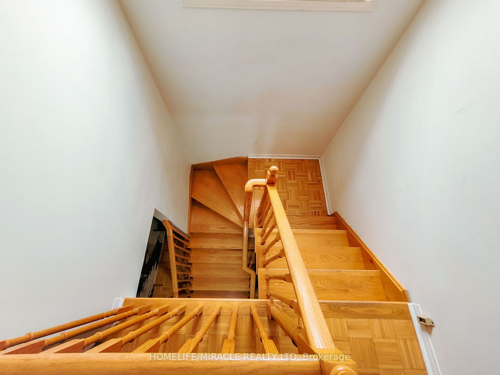 106 Bushmill Circ