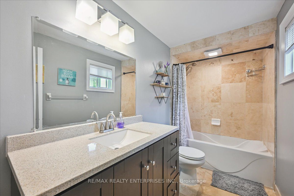 3091 Kilbride Cres