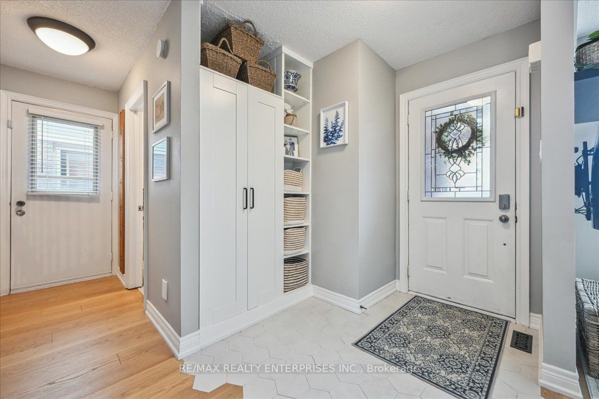 3091 Kilbride Cres