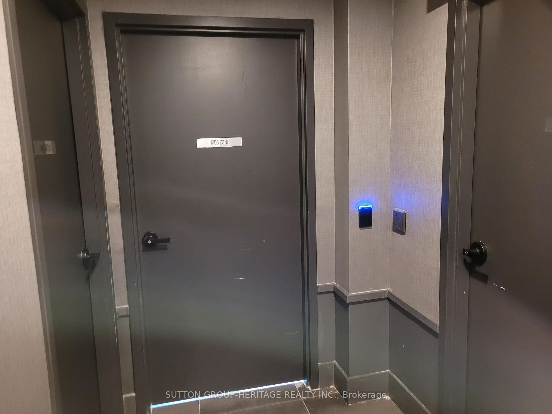 2481 Taunton Road, #207