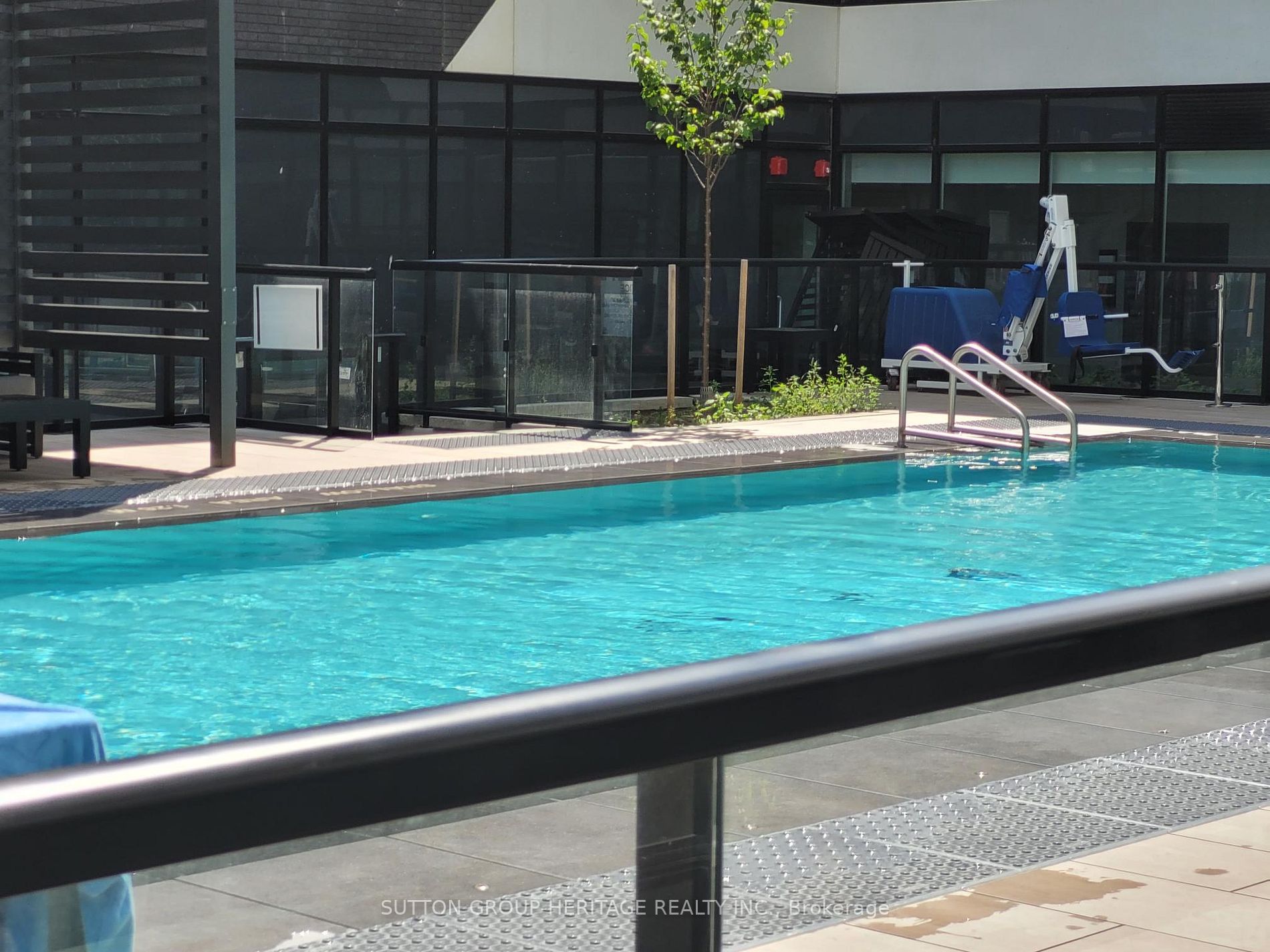 2481 Taunton Road, #207