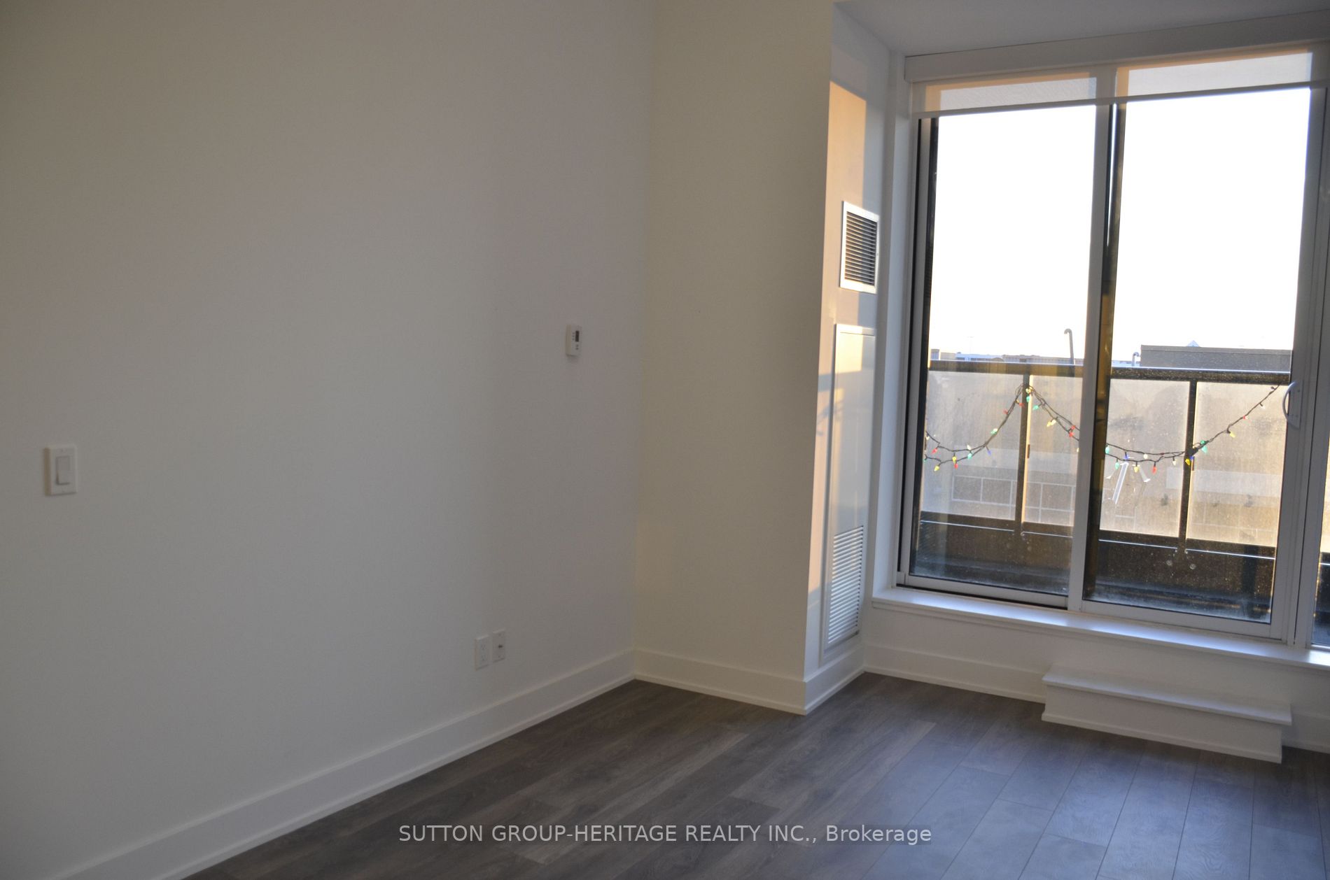 2481 Taunton Road, #207