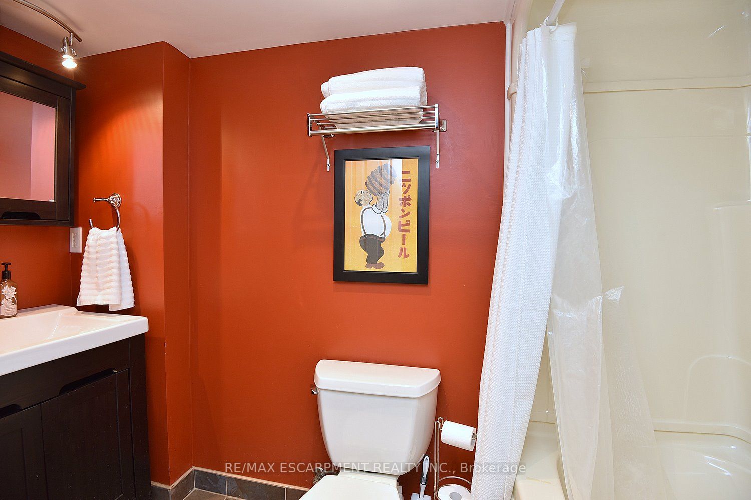 3095 Parkgate Cres