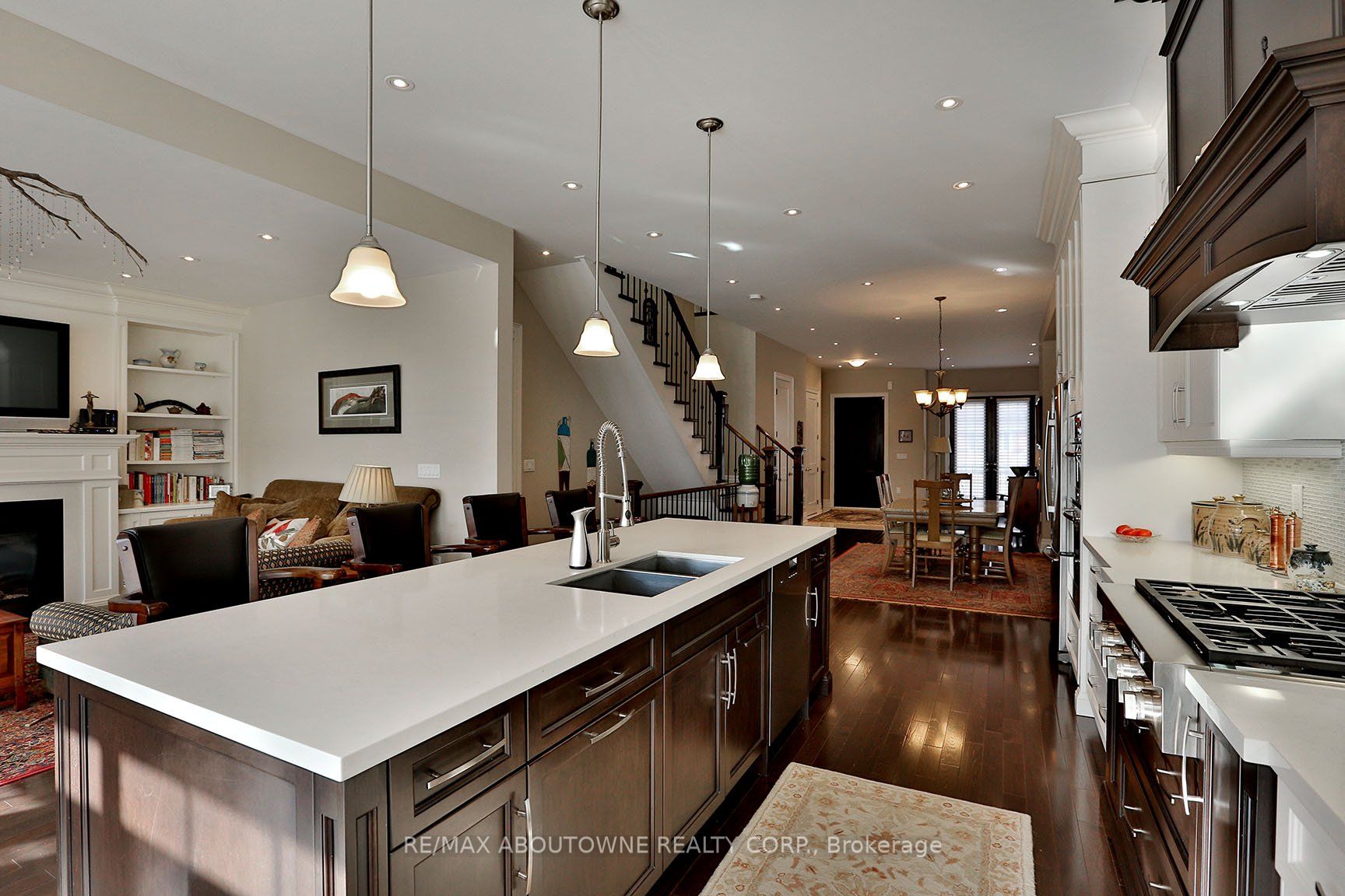 2308 Sovereign Street