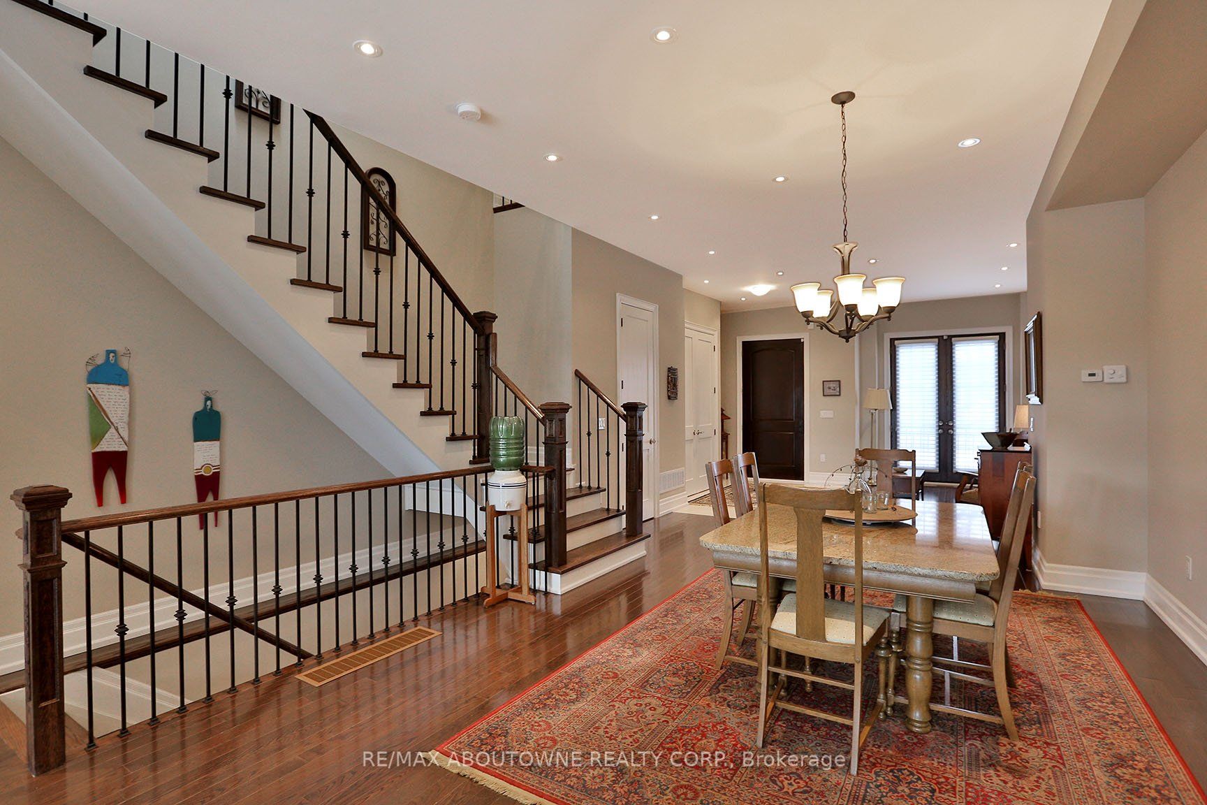 2308 Sovereign Street