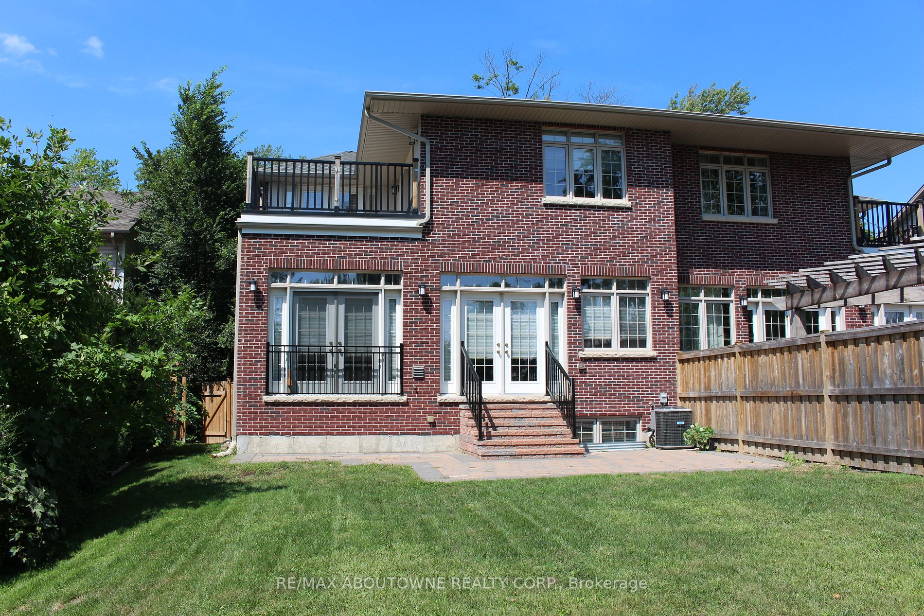 2308 Sovereign Street