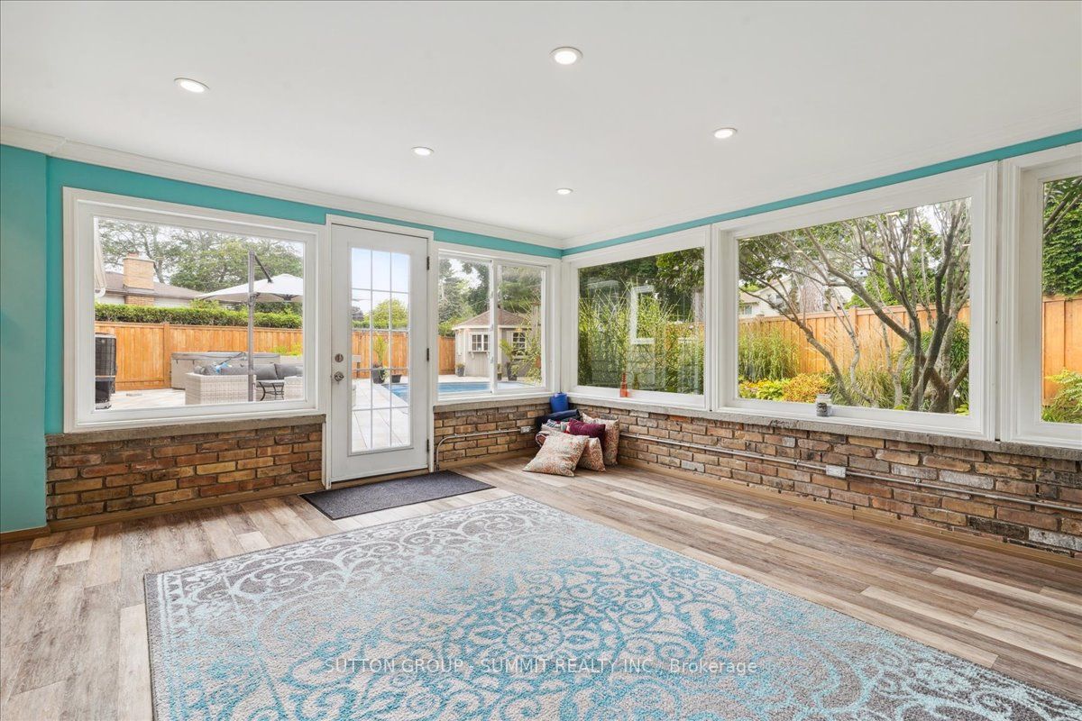225 Barrymore Court