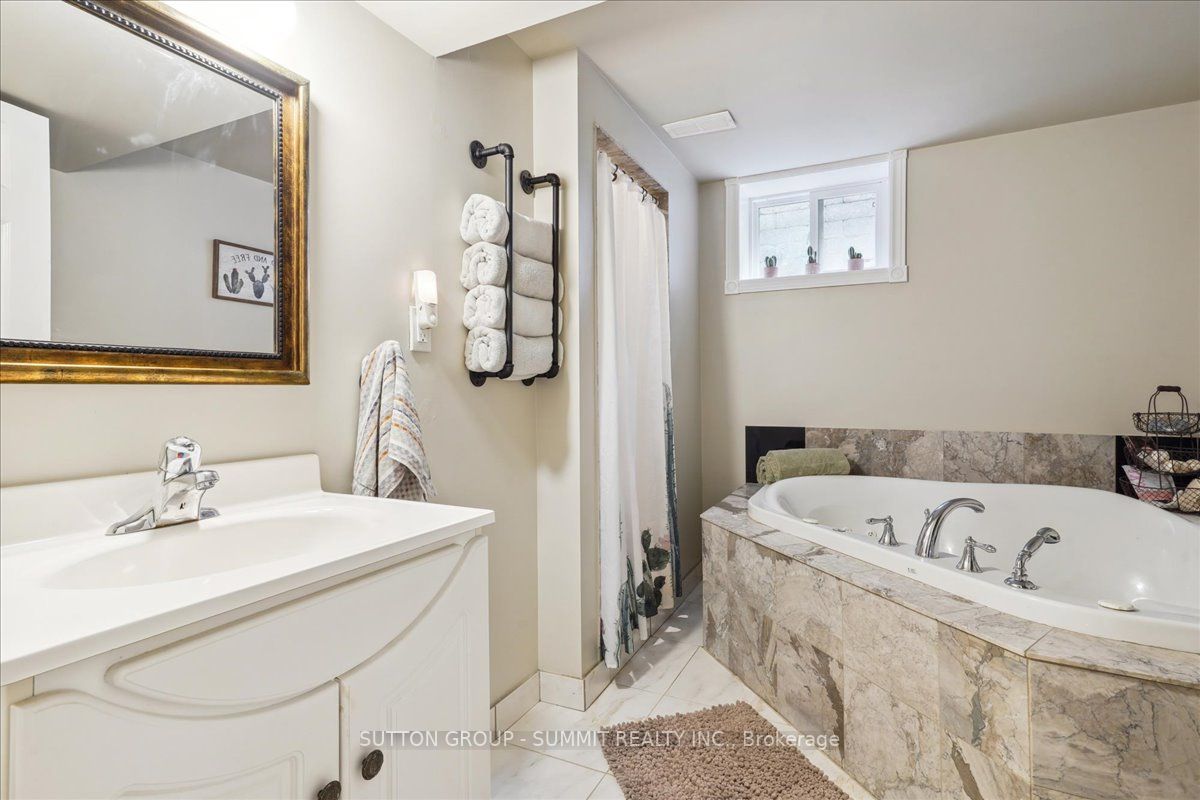 225 Barrymore Court