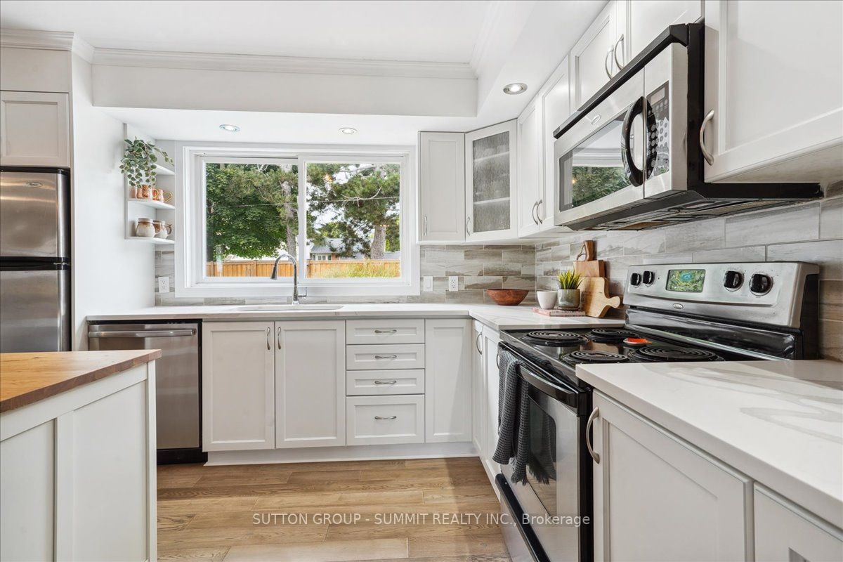 225 Barrymore Court