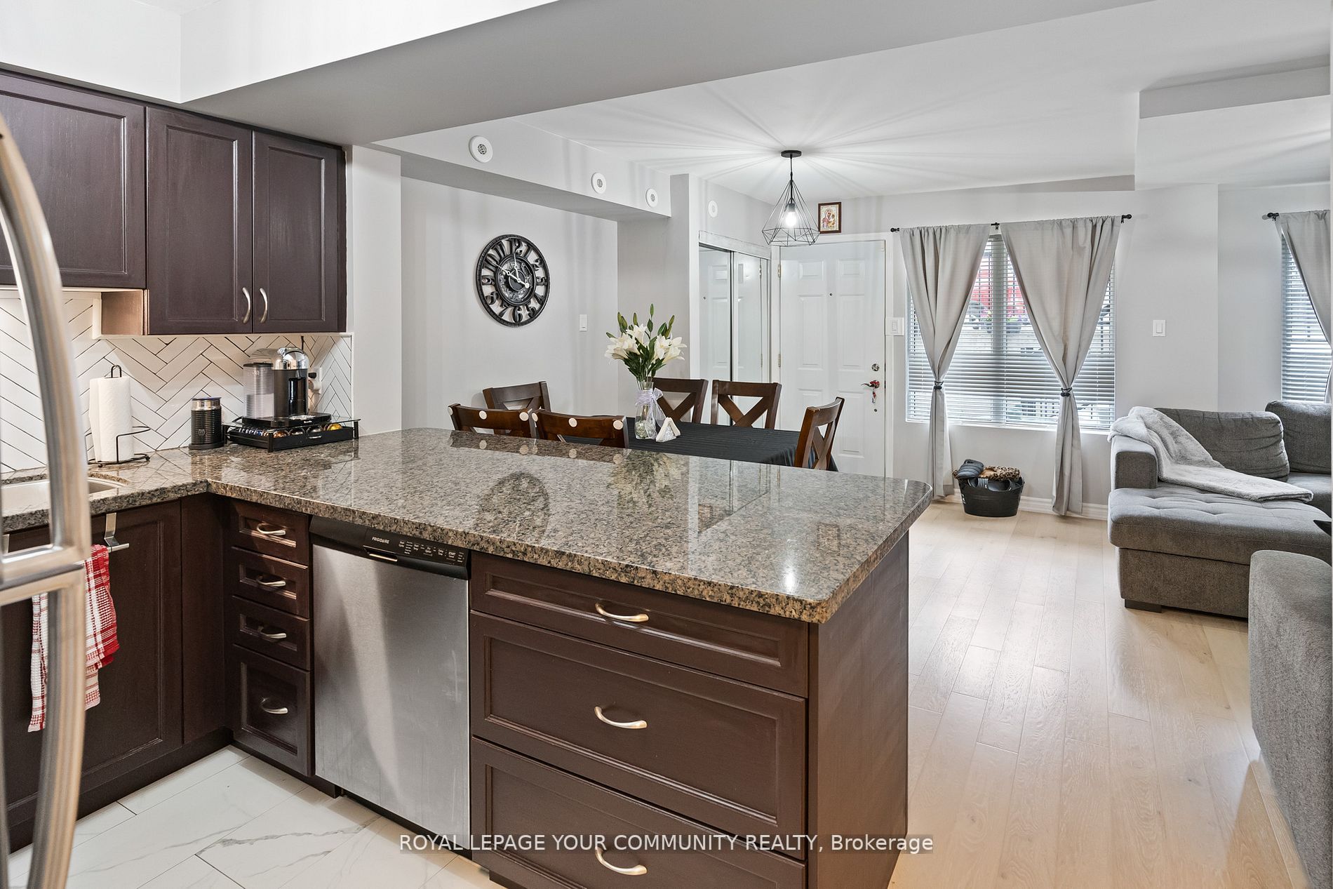 Listing W7002280 - Large Photo # 16