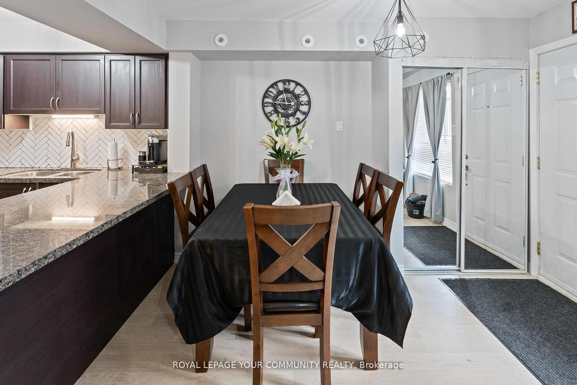 Listing W7002280 - Large Photo # 12