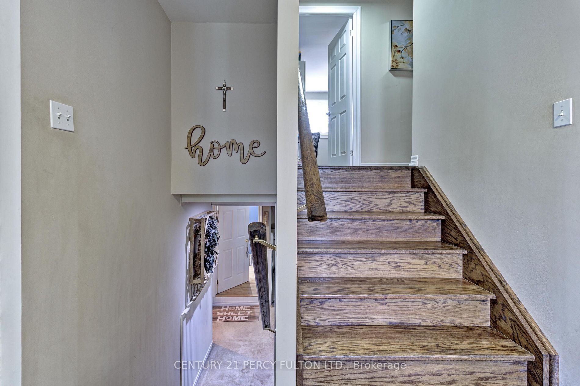 49 Rutherford Rd N