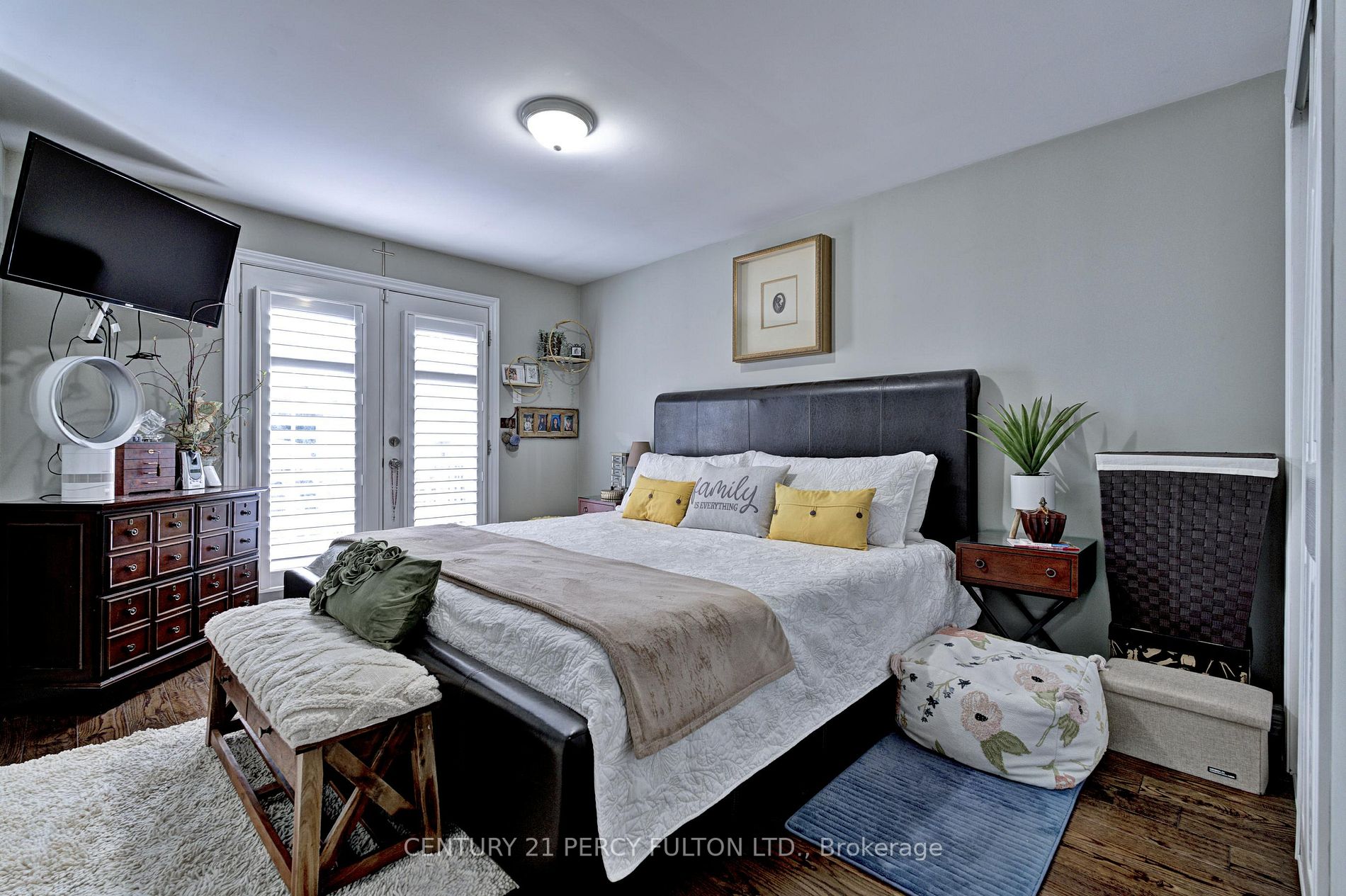 49 Rutherford Rd N
