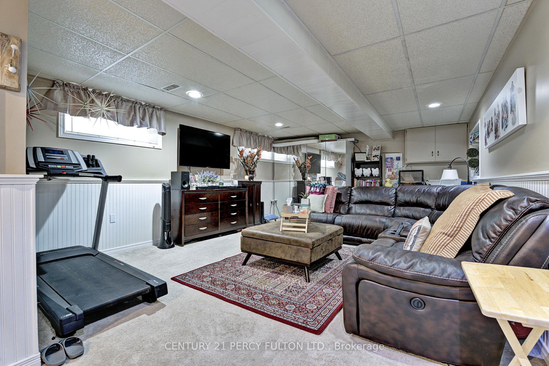 49 Rutherford Rd N