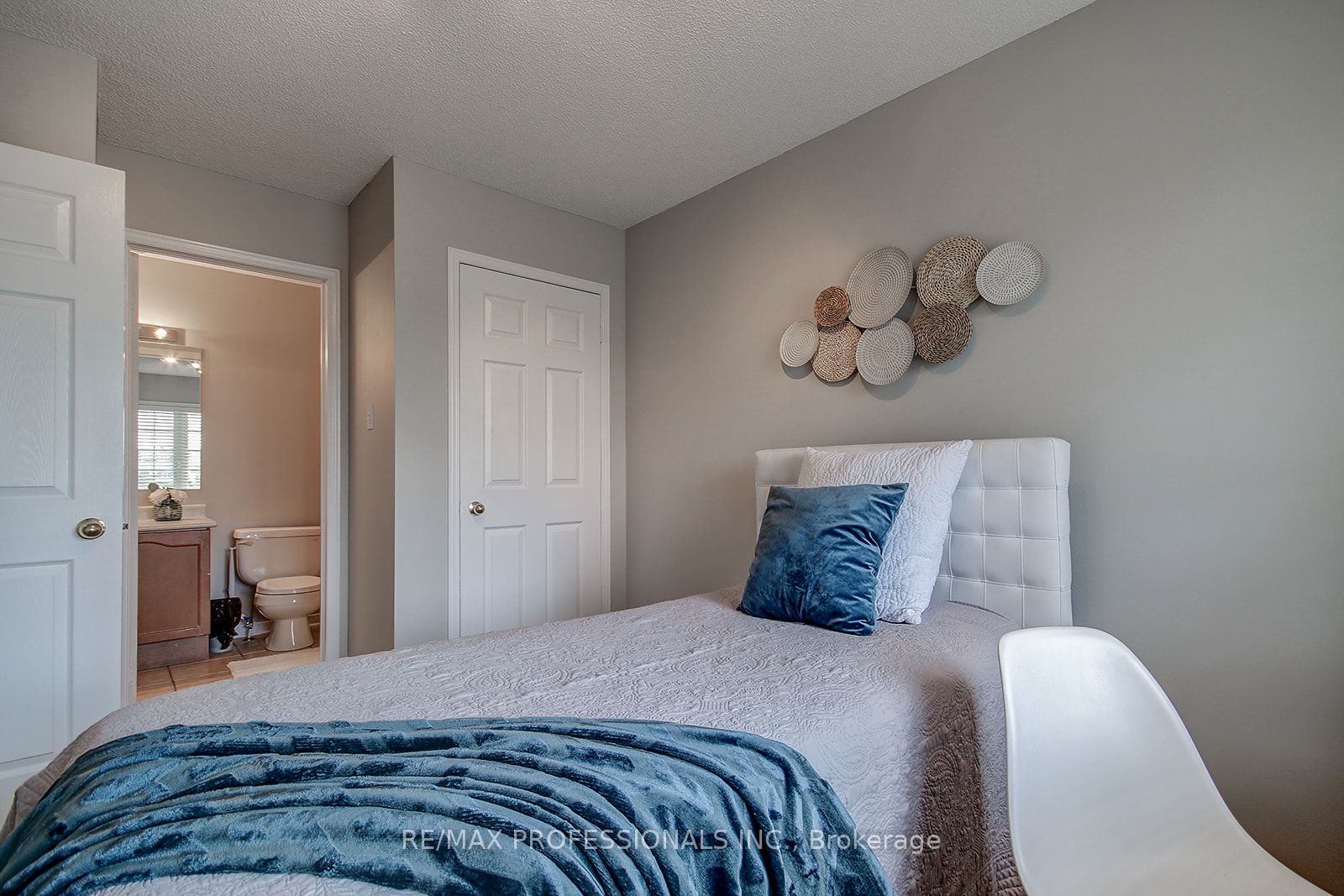 48 Kilrea Way