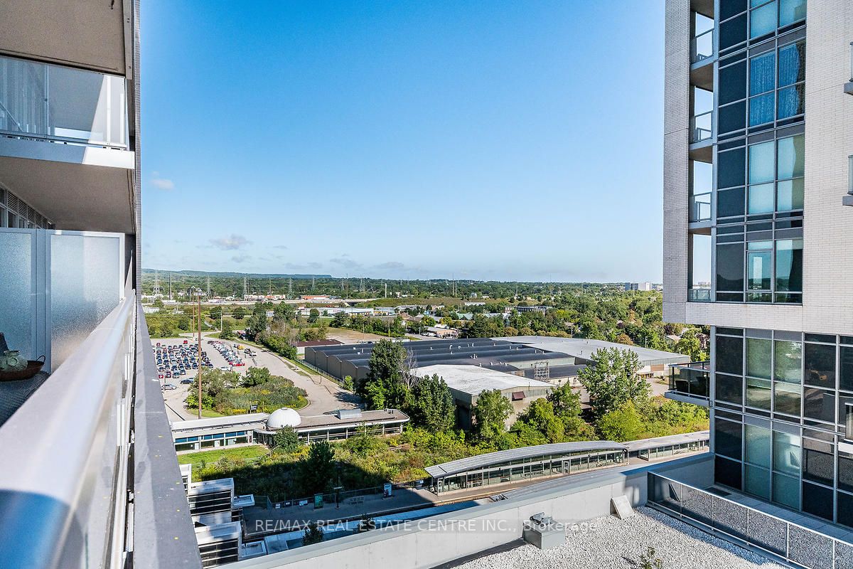 2087 Fairview Street, #1210