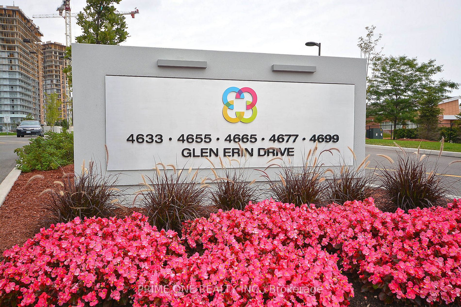 4699 Glen Erin Dr, #Ph 04