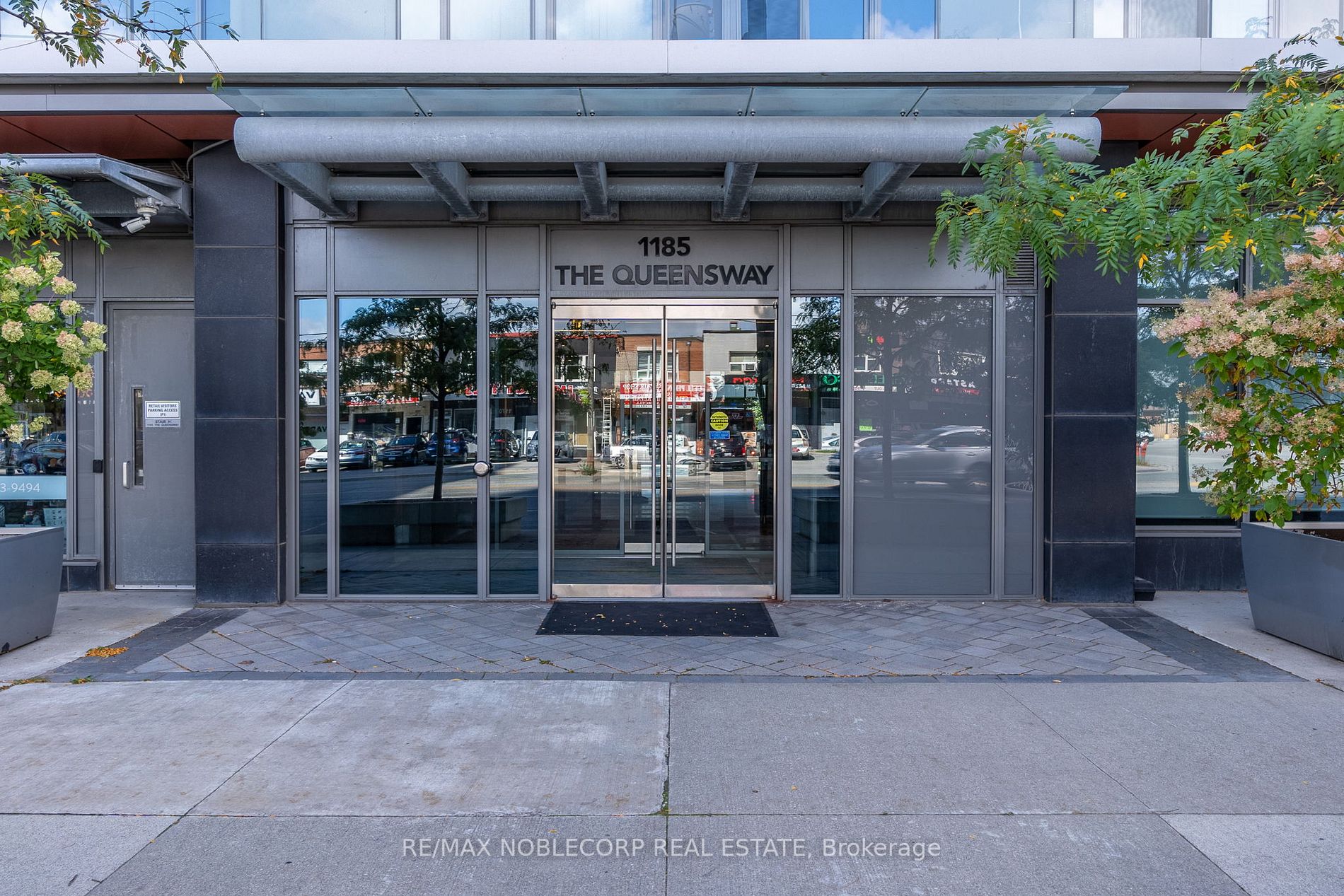 1185 The Queensway Rd, #1222