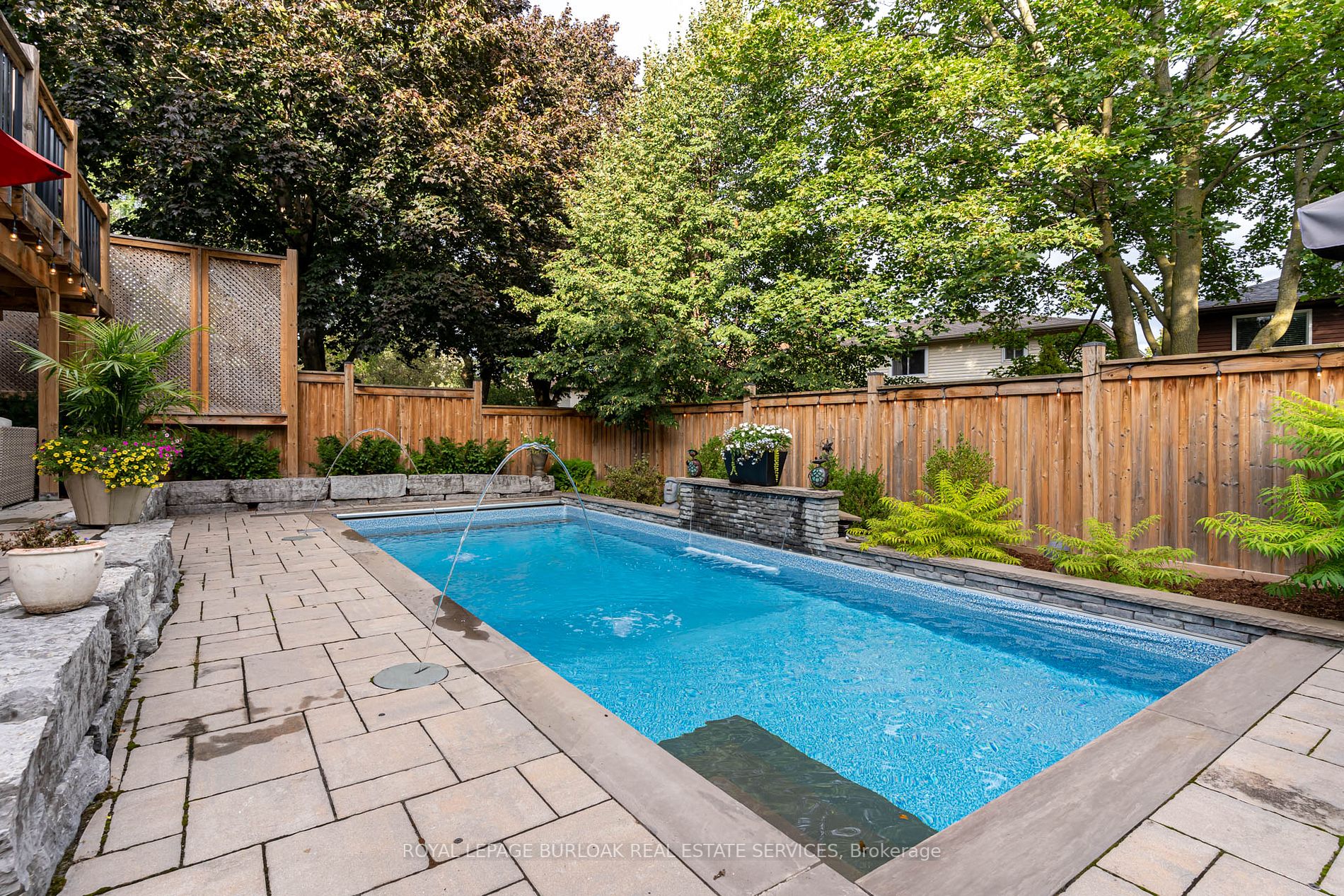 3148 Pinemeadow Drive