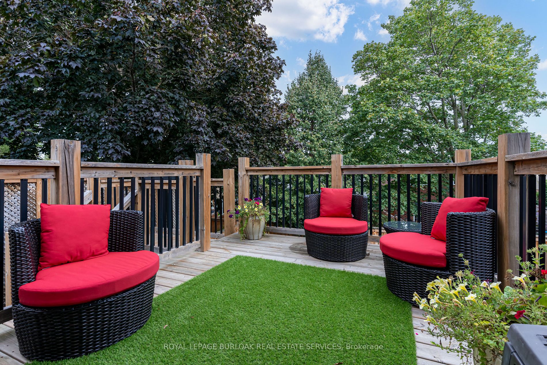 3148 Pinemeadow Drive