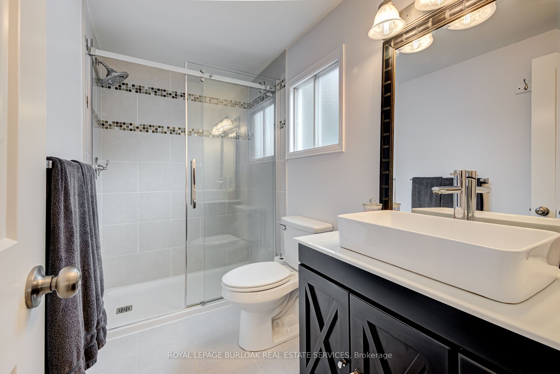 3148 Pinemeadow Drive