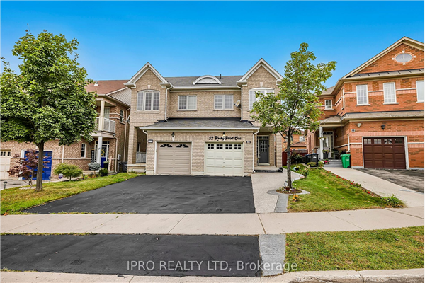 32 Rocky Point Cres