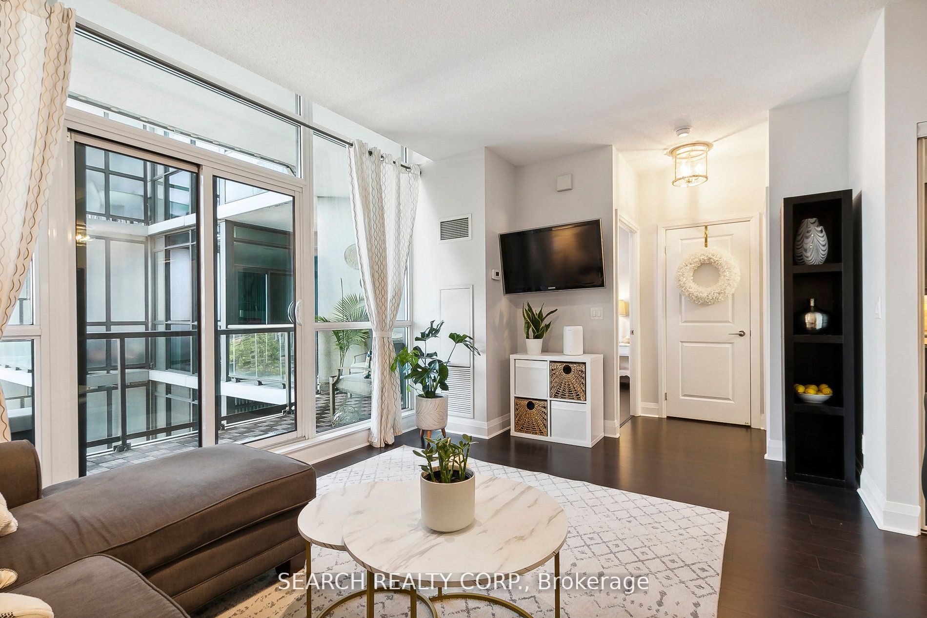 1185 The Queensway, #427