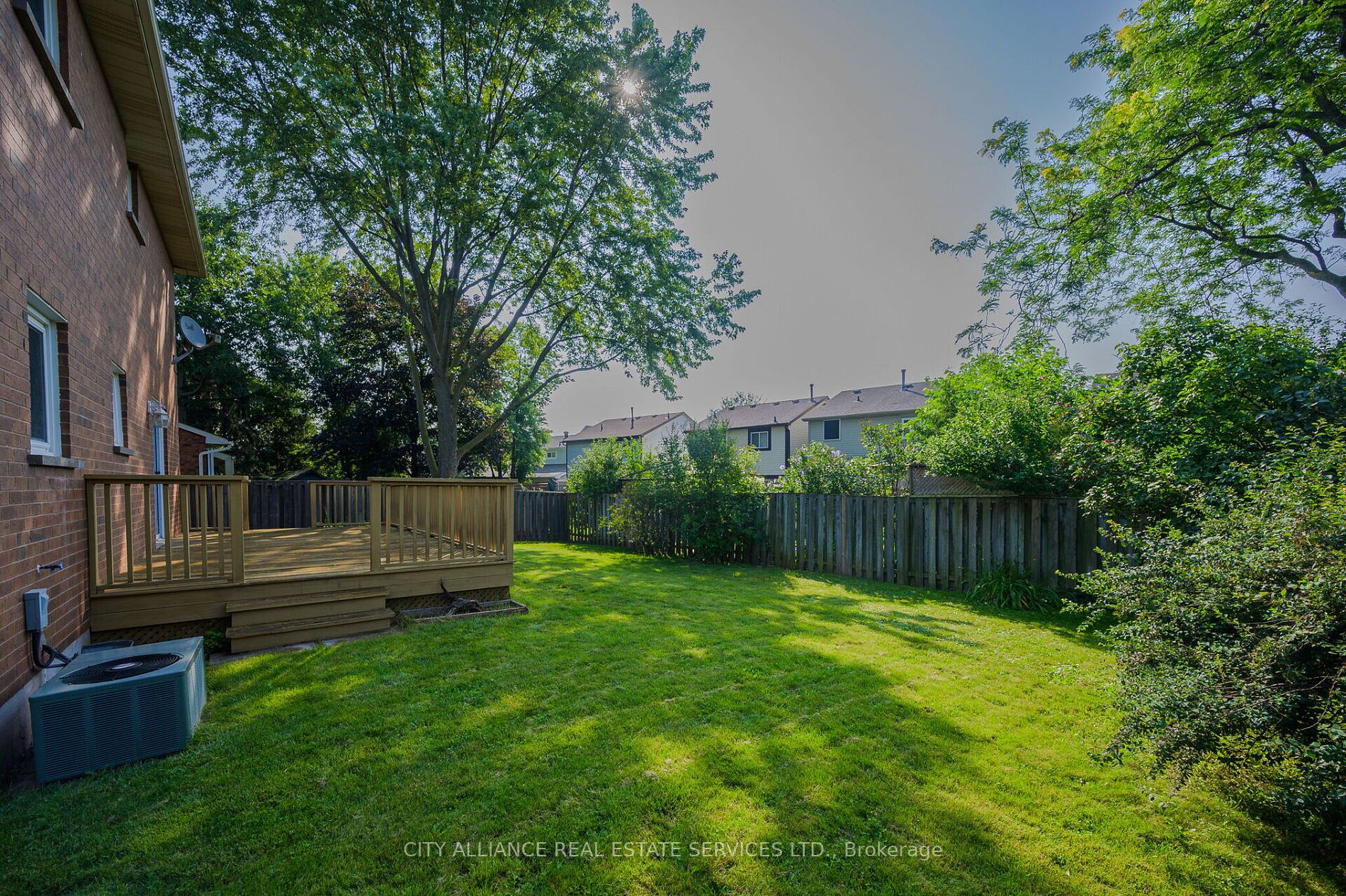 1130 Manor Rd