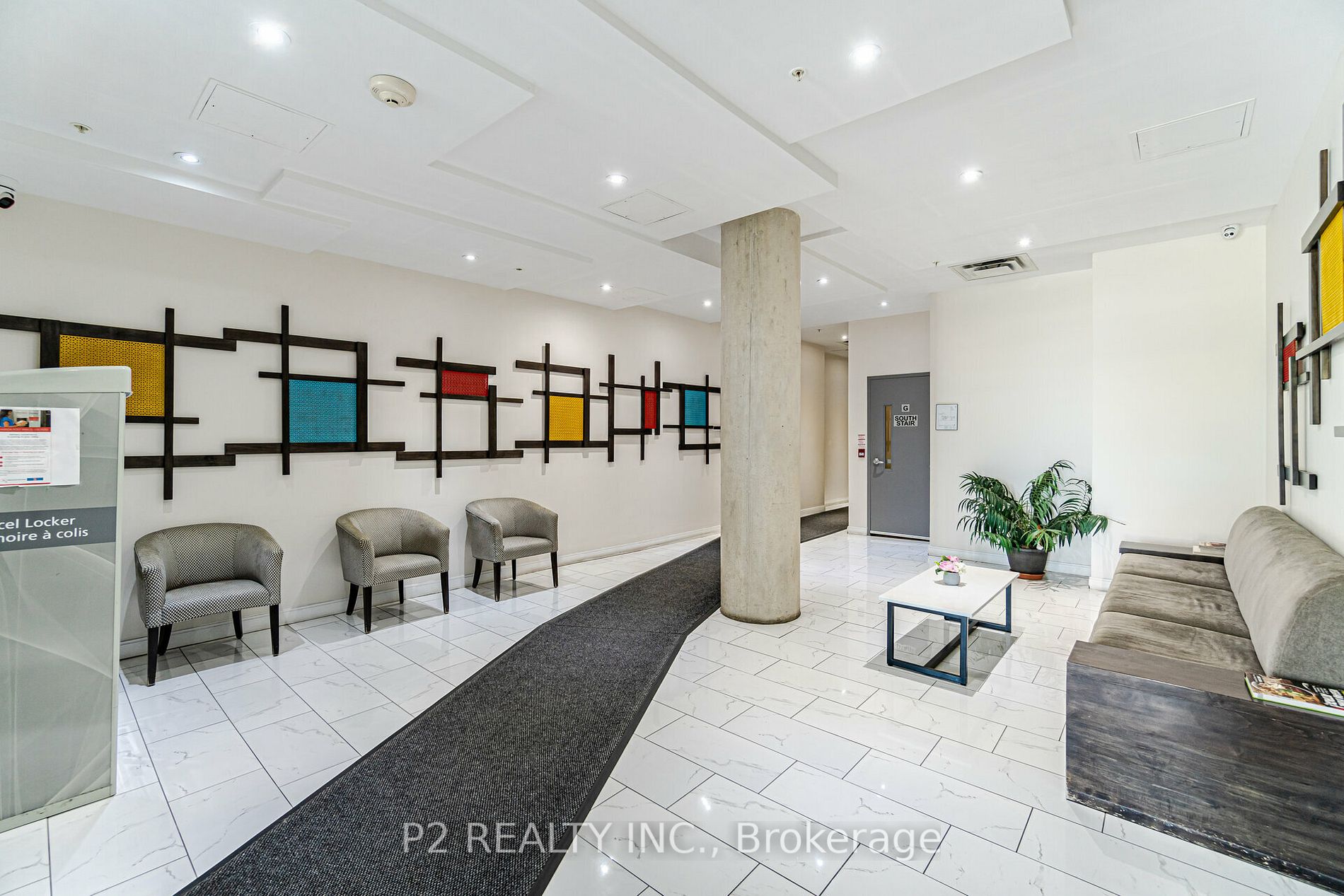 760 The Queensway N, #504