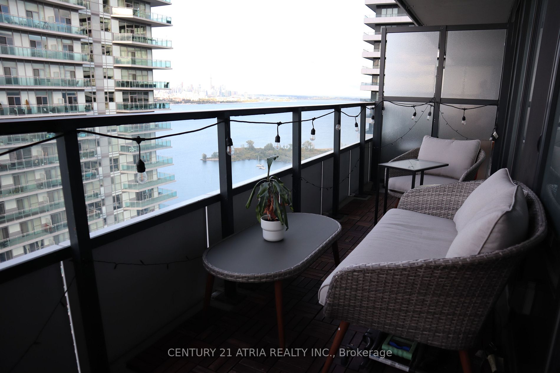 30 shore breeze Drive, #3513