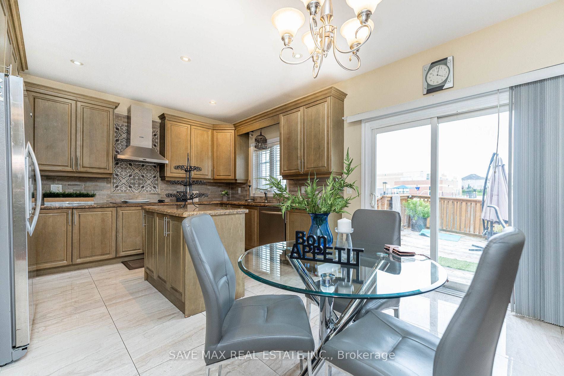 20 UNGAVA BAY Road