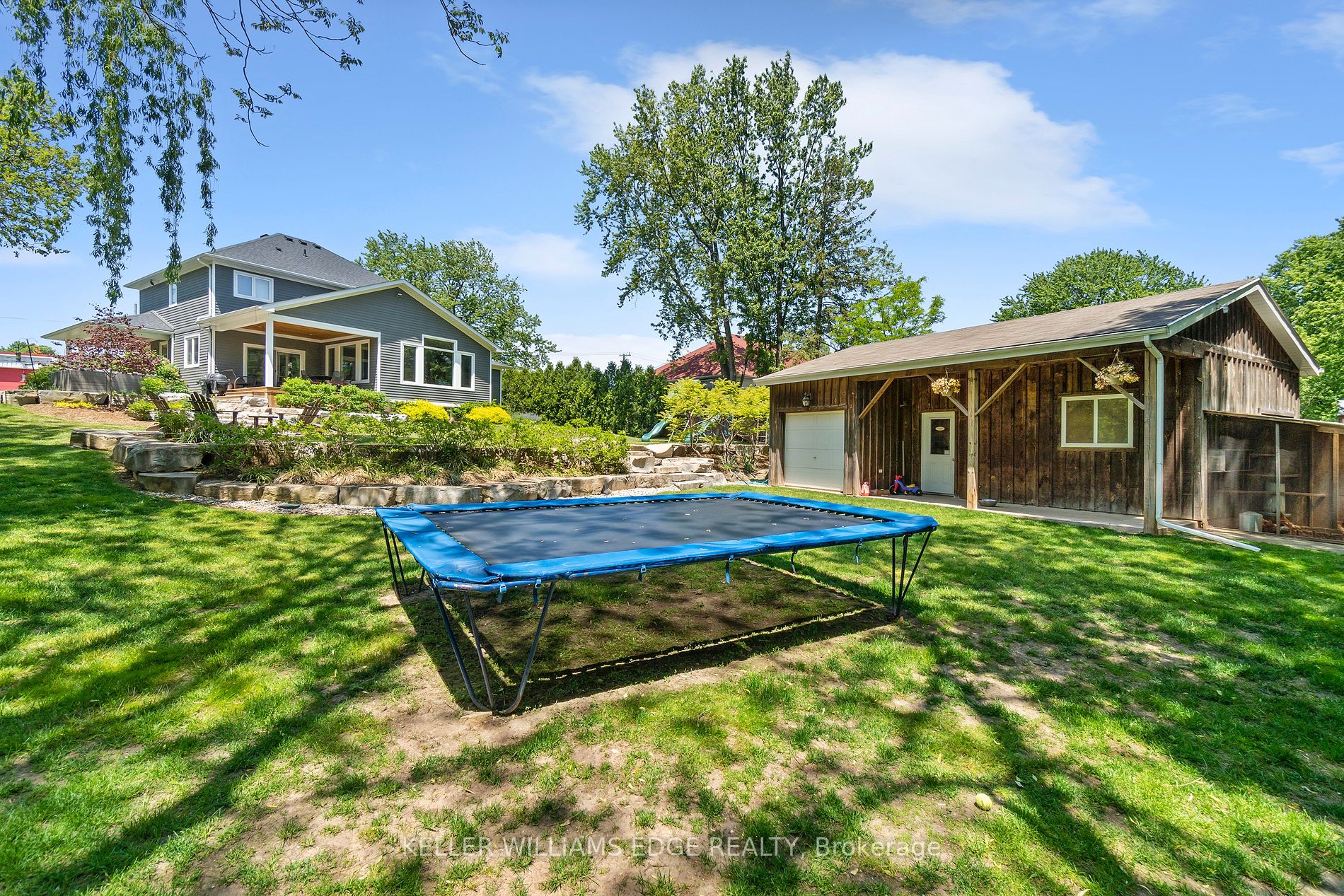 288 Sumach Drive