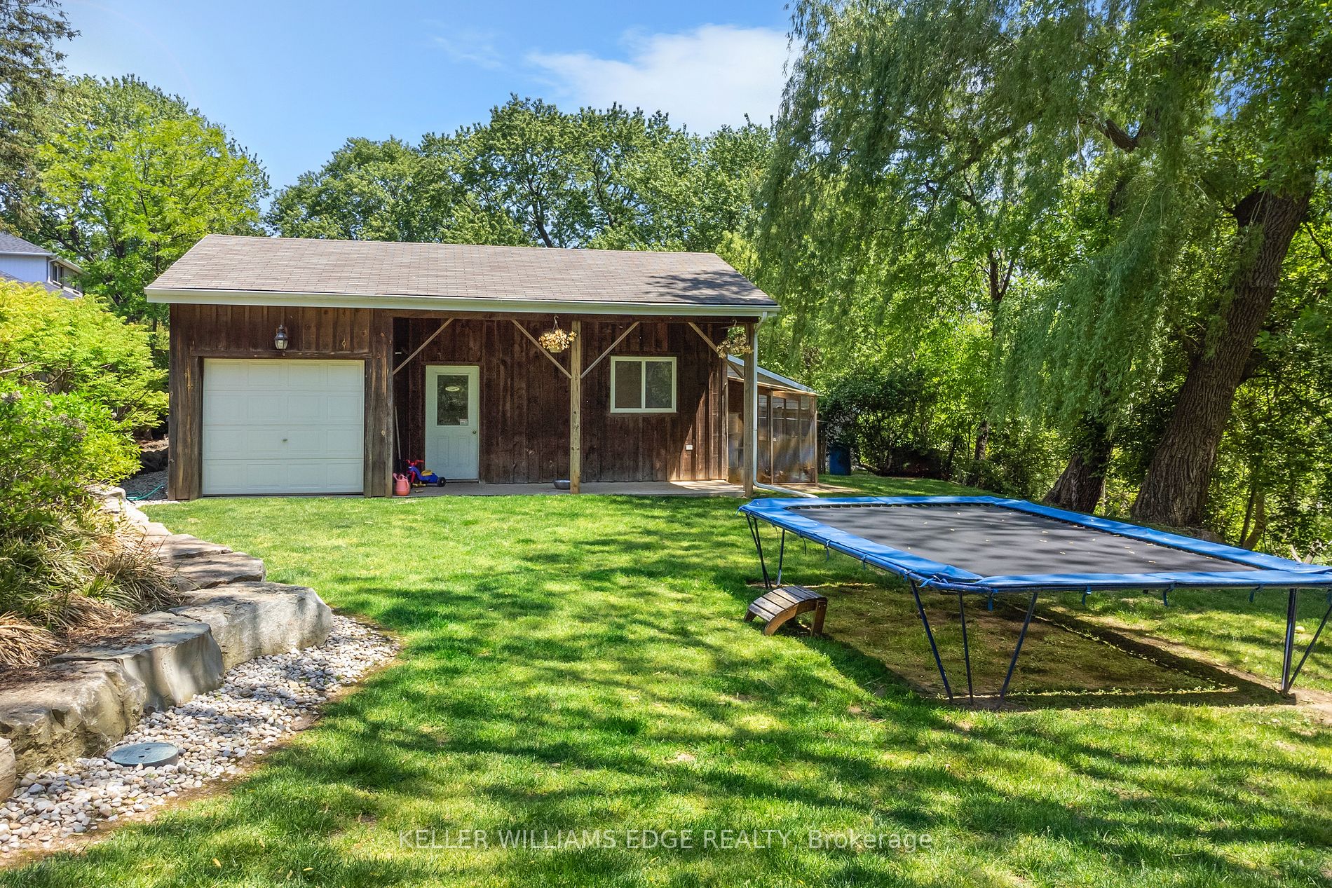 288 Sumach Drive