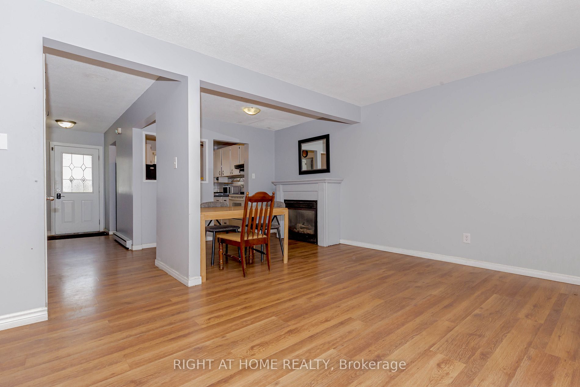 17 Hedley Court