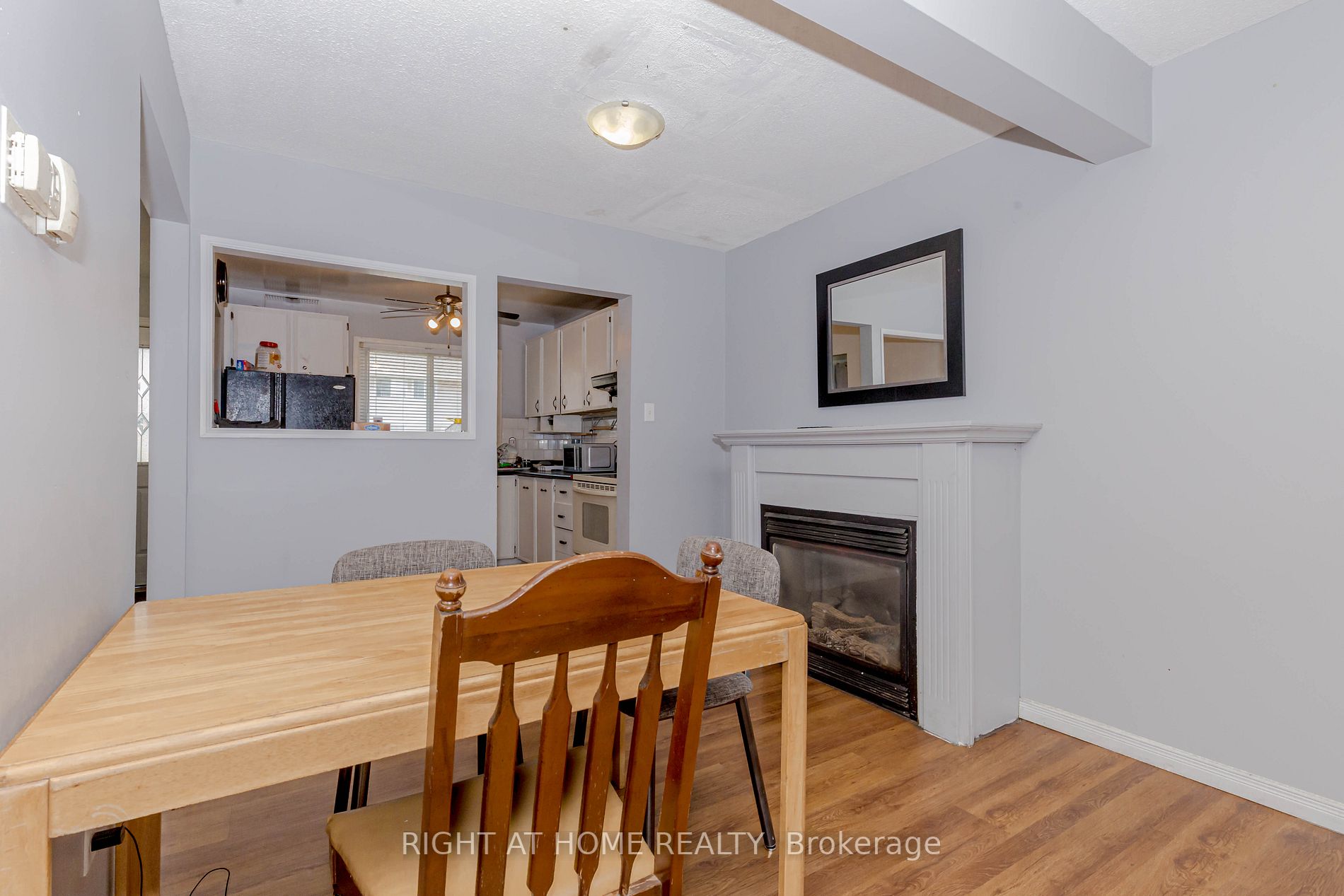 17 Hedley Court