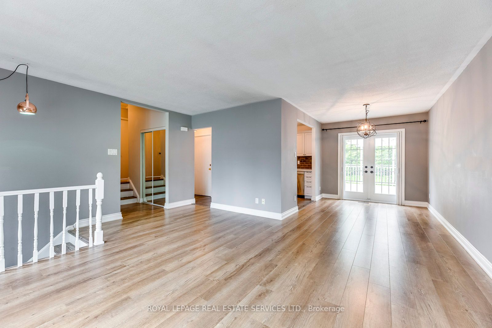 59 Mccraney Street W